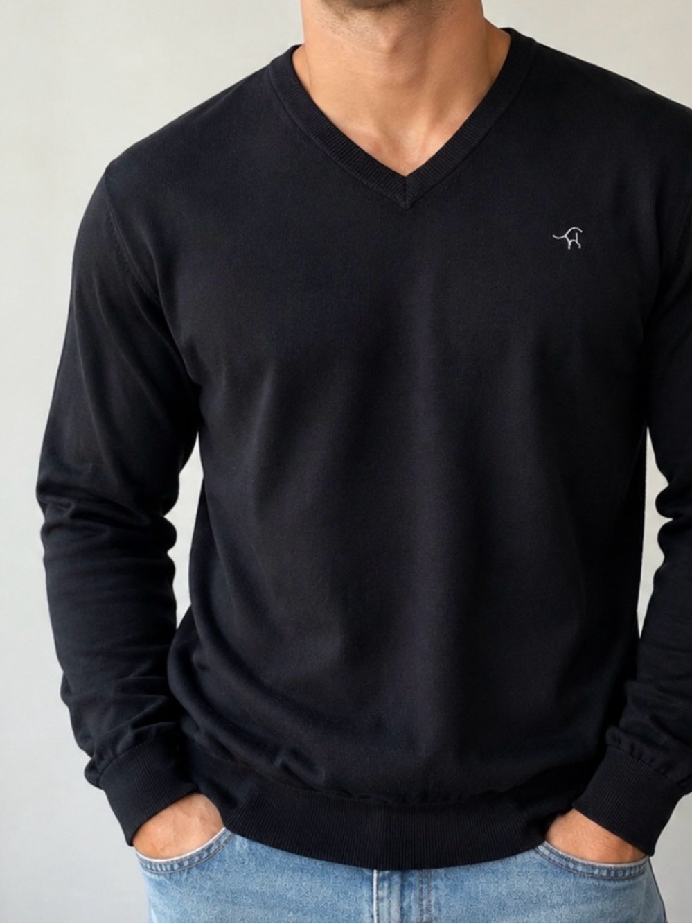 Peter Millar Men’s Black V-Neck Pullover Sweater Embroidered Logo Merino Wool LG